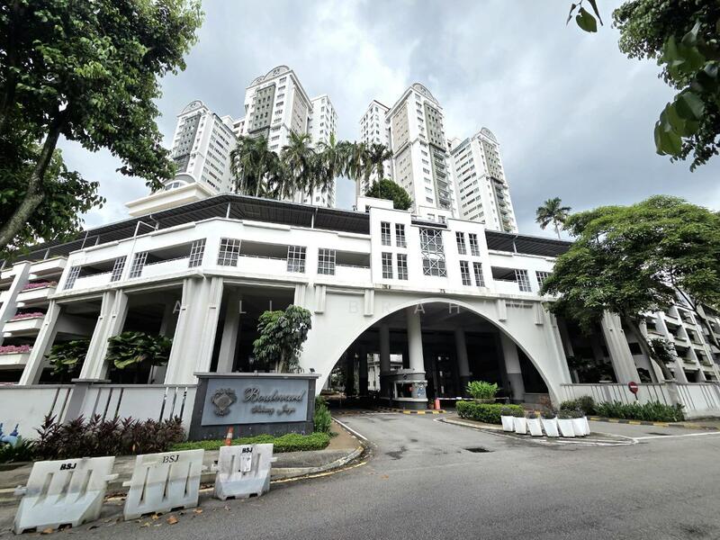 Untuk Dijual - The Boulevard