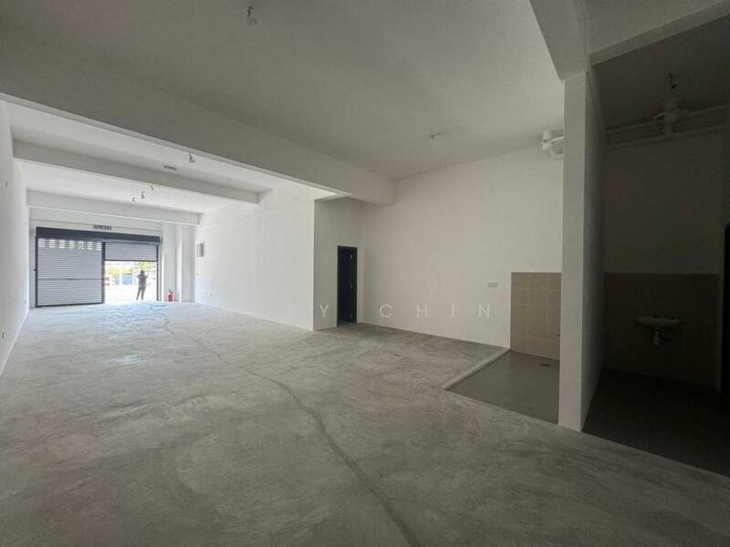 Untuk Disewa - Laman Idaman Bukit Jelutong Brand New Shoplot