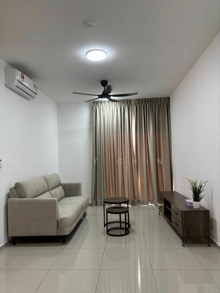 For Rent - Gravit8, Klang