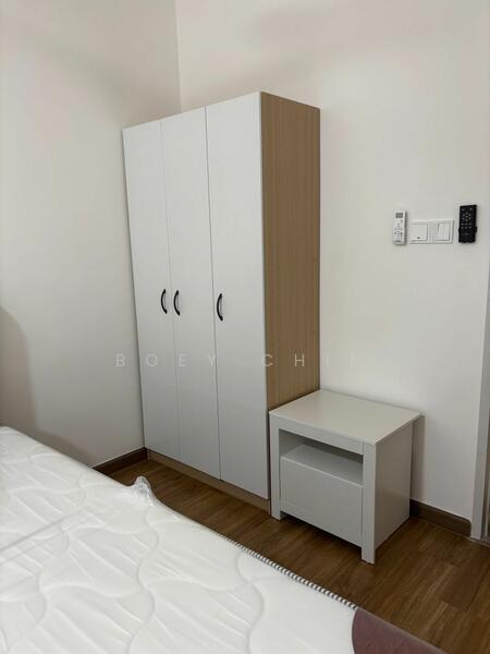 For Rent - Gravit8, Klang