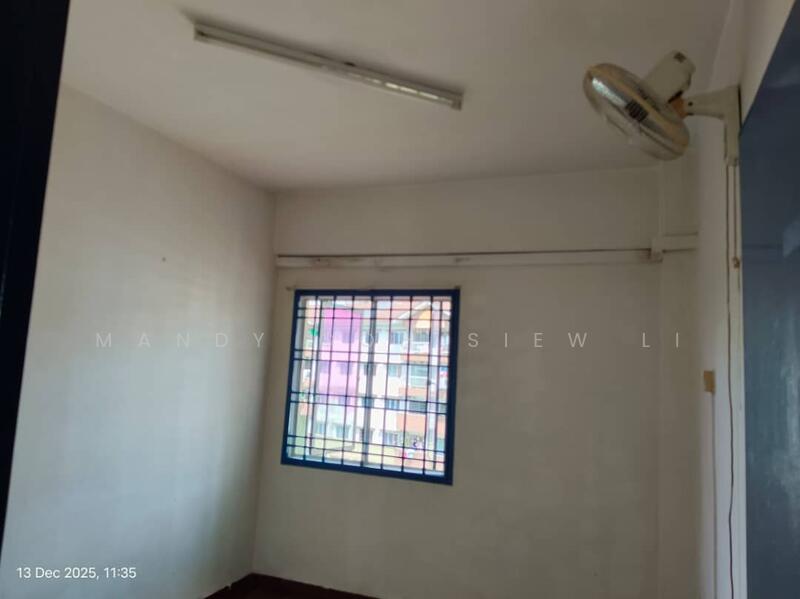 Untuk Disewa - Sri Wangi