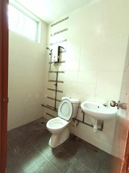 For Sale - 2-storey Terrace House at Taman Ara Sendayan