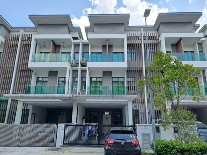 For Sale - Reflexion Taman Nusaputra Bank Lelong House Auction Date -Nov-25