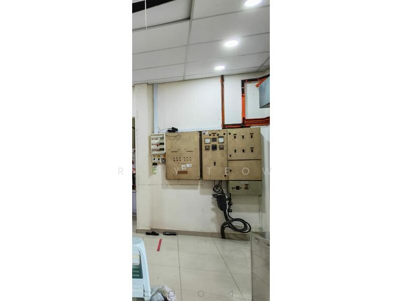 Untuk Dijual - Taman Perindustrian Cemerlang – 1.5 Storey Terrace Link Factory for Sale / Rent