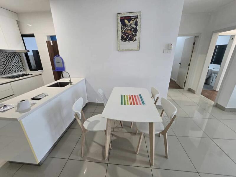 Untuk Disewa - Paramount Utropolis