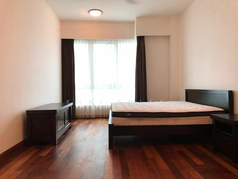 Untuk Disewa - Gurney Paragon