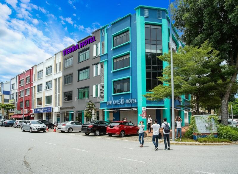 For Sale - ⭐ 2 Adjoining of 4sty Hotel ⭐ Freehold ⭐ RM380 psf ⭐ 9200sf ⭐