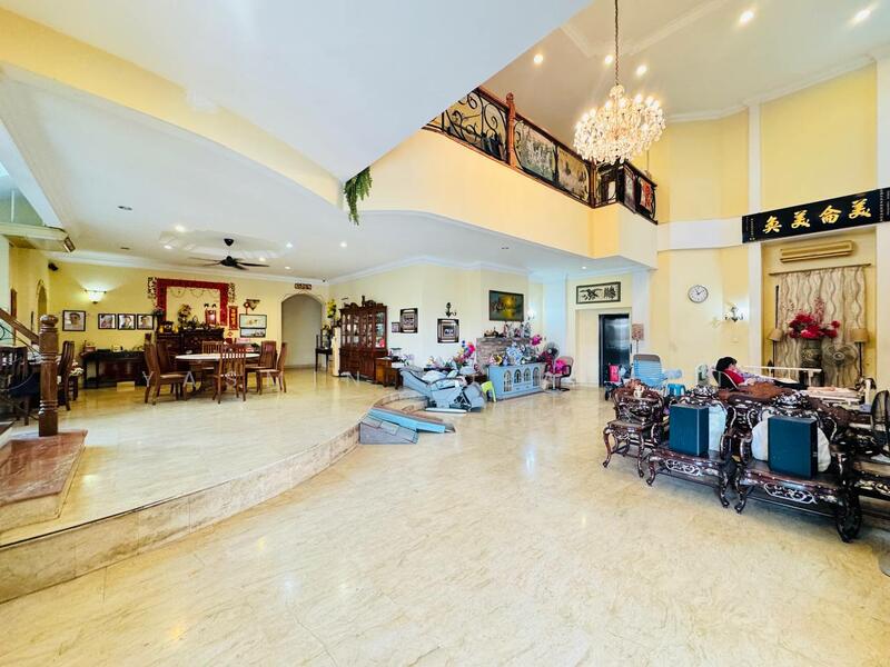 Untuk Dijual - FREEHOLD 3 Storey Bungalow Taman Desa KL