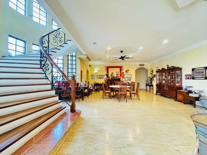 Untuk Dijual - FREEHOLD 3 Storey Bungalow Taman Desa KL