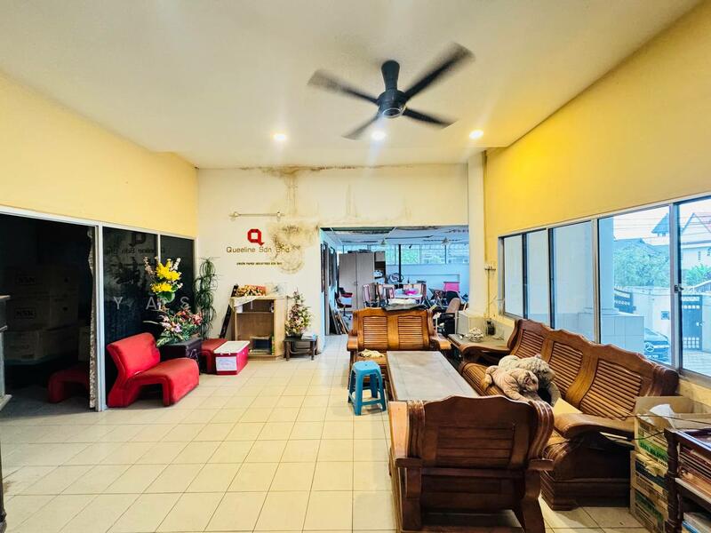 Untuk Dijual - FREEHOLD 3 Storey Bungalow Taman Desa KL