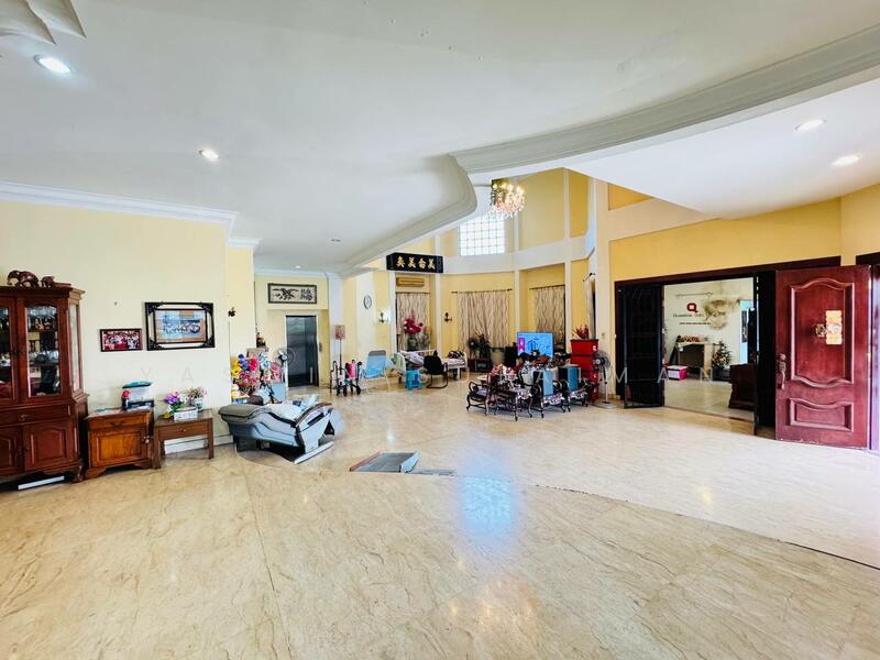 Untuk Dijual - FREEHOLD 3 Storey Bungalow Taman Desa KL