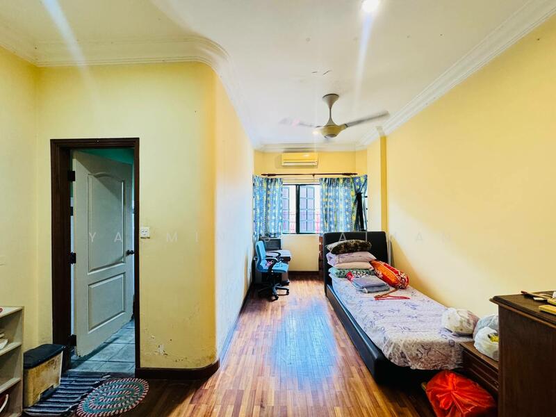 Untuk Dijual - FREEHOLD 3 Storey Bungalow Taman Desa KL