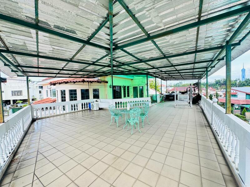 Untuk Dijual - FREEHOLD 3 Storey Bungalow Taman Desa KL