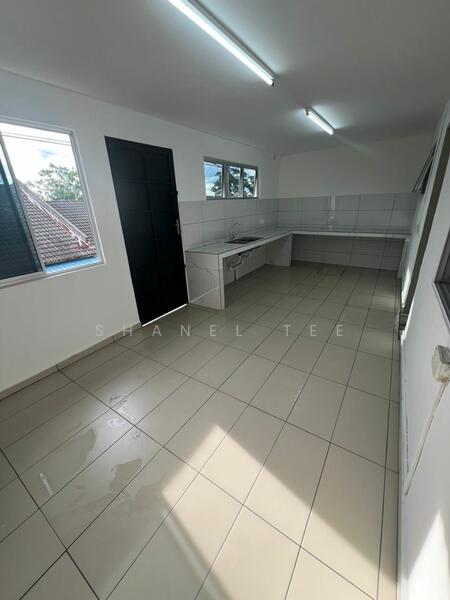 Untuk Dijual - Taman Megah