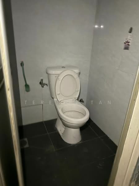 Kedai / Pejabat untuk Disewa di Taman Molek (Johor Bahru) - Terence Tan - PropertyGuru.com.my