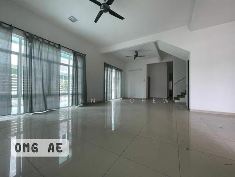 Untuk Dijual - Semi-Detached House at Canary Garden