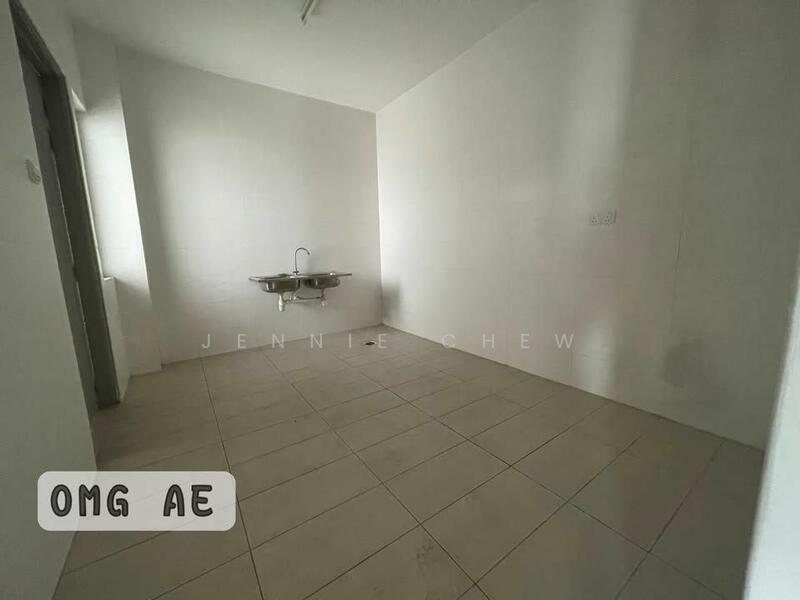 Untuk Dijual - Semi-Detached House at Canary Garden