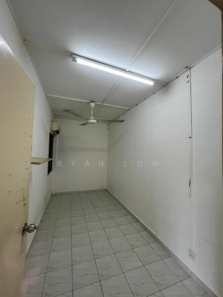 For Sale - Gladden Court