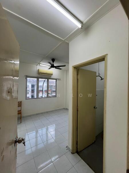 For Sale - Gladden Court