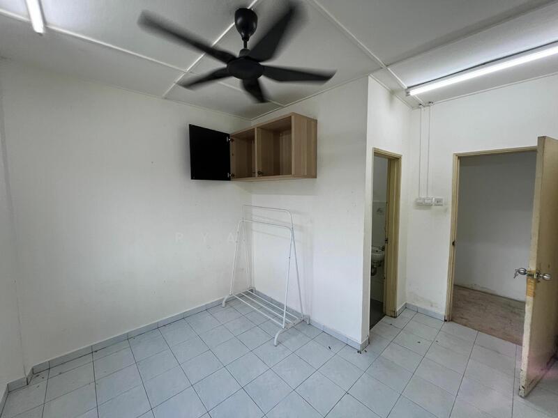 For Sale - Gladden Court