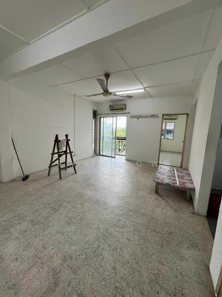 For Sale - Gladden Court