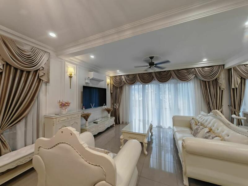 For Sale - Semi-Detached House at SS3