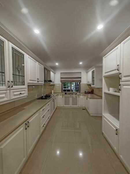 For Sale - Semi-Detached House at SS3