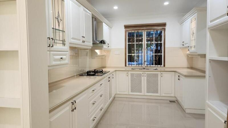 For Sale - Semi-Detached House at SS3