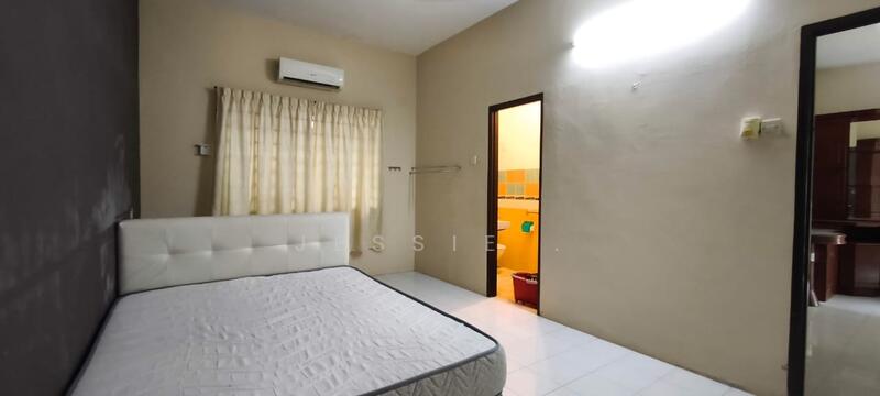 For Sale - Medan Lagenda