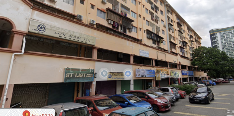 Untuk Disewa - Ground Floor , Taman Pinggiran Putra , Seri kembangan