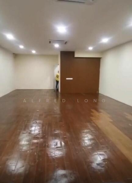 Untuk Disewa - Ground Floor , Taman Pinggiran Putra , Seri kembangan