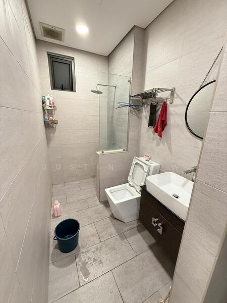 For Rent - The Annex