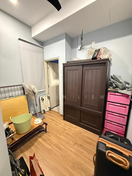 For Rent - The Annex