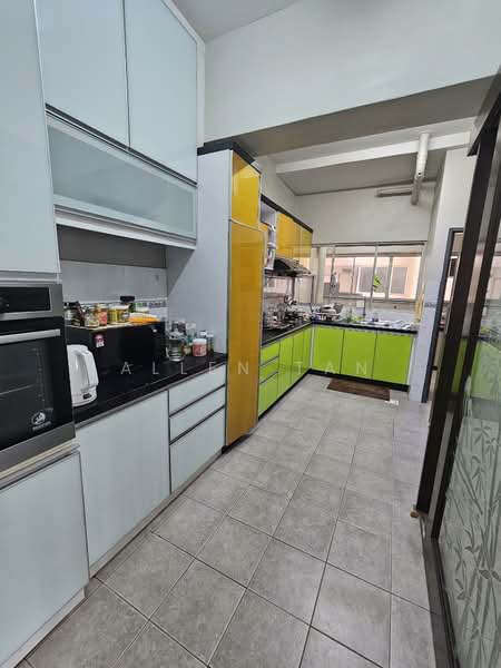 Untuk Dijual - Kelana Mahkota