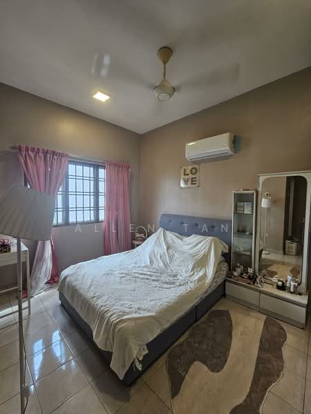 Untuk Dijual - Kelana Mahkota