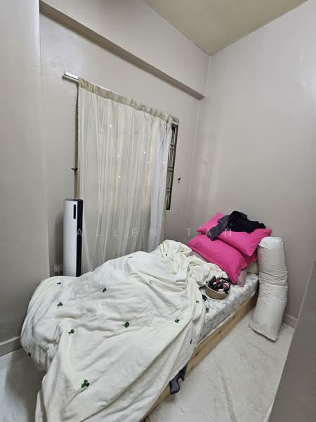 Untuk Dijual - Kelana Mahkota