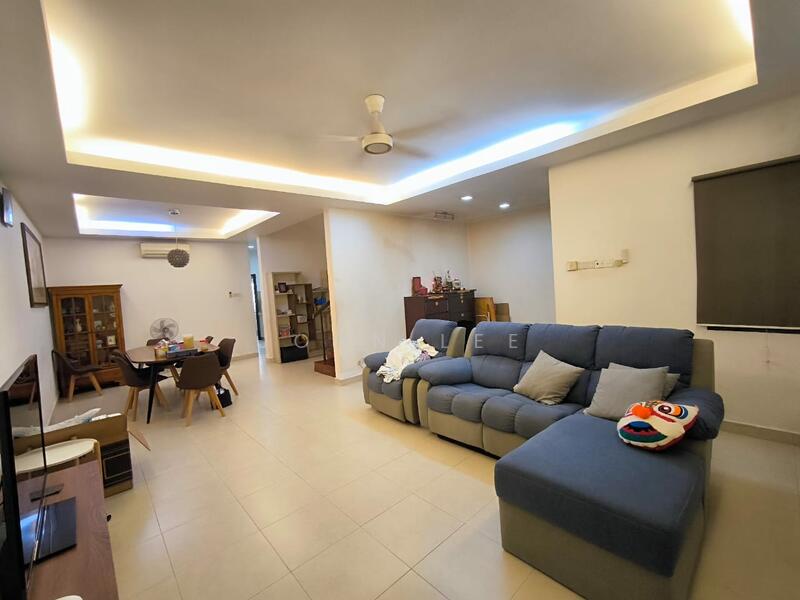 For Sale - Puteri 11