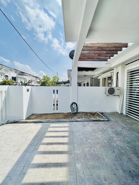 Untuk Disewa - Seri Wirani 8