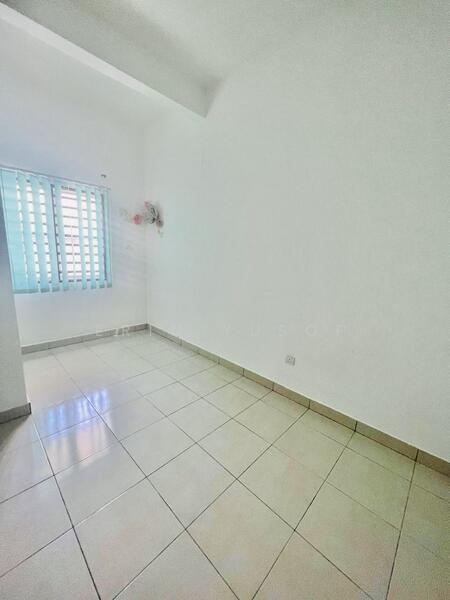 Untuk Disewa - Seri Wirani 8