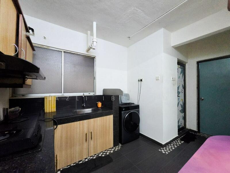 Untuk Dijual - Flat Dato Ahmad Razali