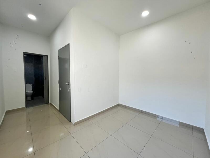 For Sale - Taman Bukit Kempas