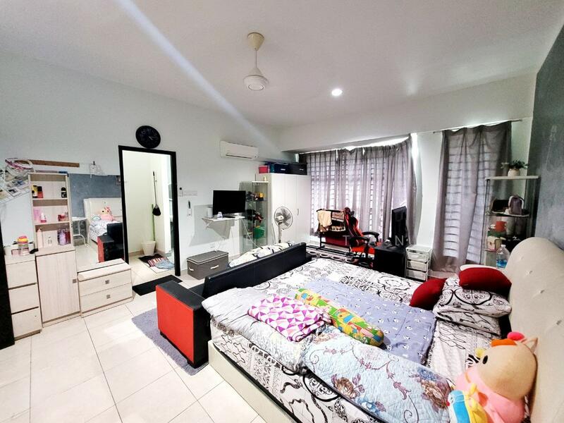 For Sale - Danau Mas