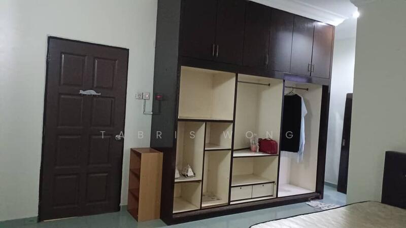 For Rent - Kampung Jawa