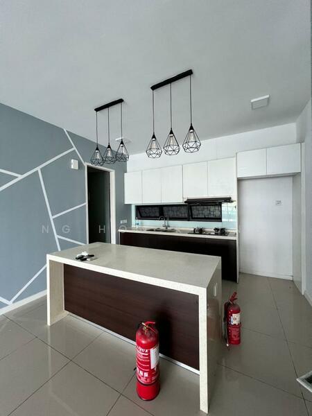 For Sale - Paragon 3