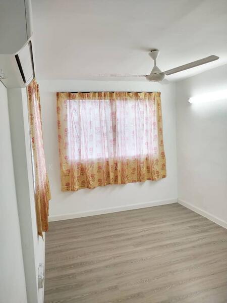 For Rent - Taman Kristal