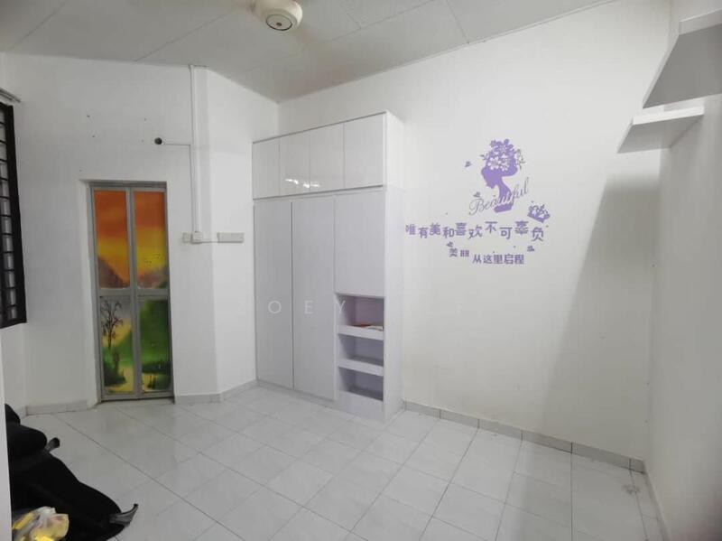 For Sale - 1-storey Terraced House at Taman Melawati