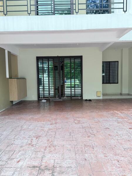 Untuk Dijual - Taman Bayu Puteri @ 2 Storey Landed