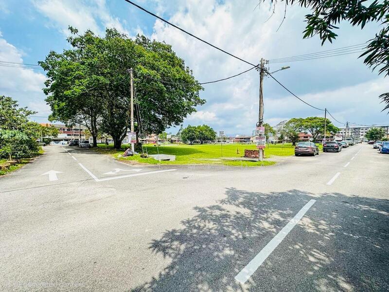 For Sale - Taman selayang Jaya Double Storey Terrace House For Sale