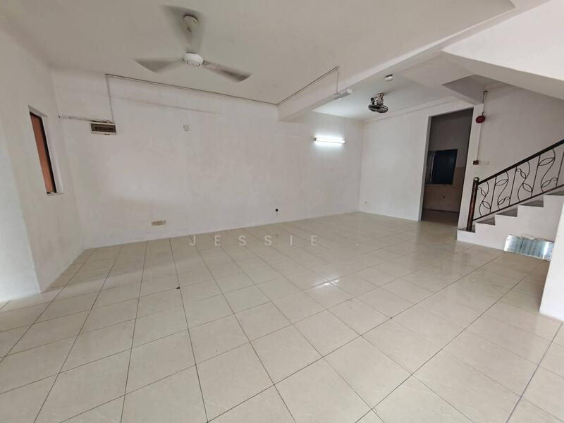 Untuk Dijual - Tasek