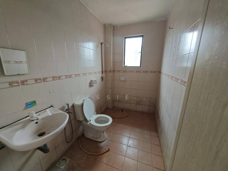 Untuk Dijual - Tasek